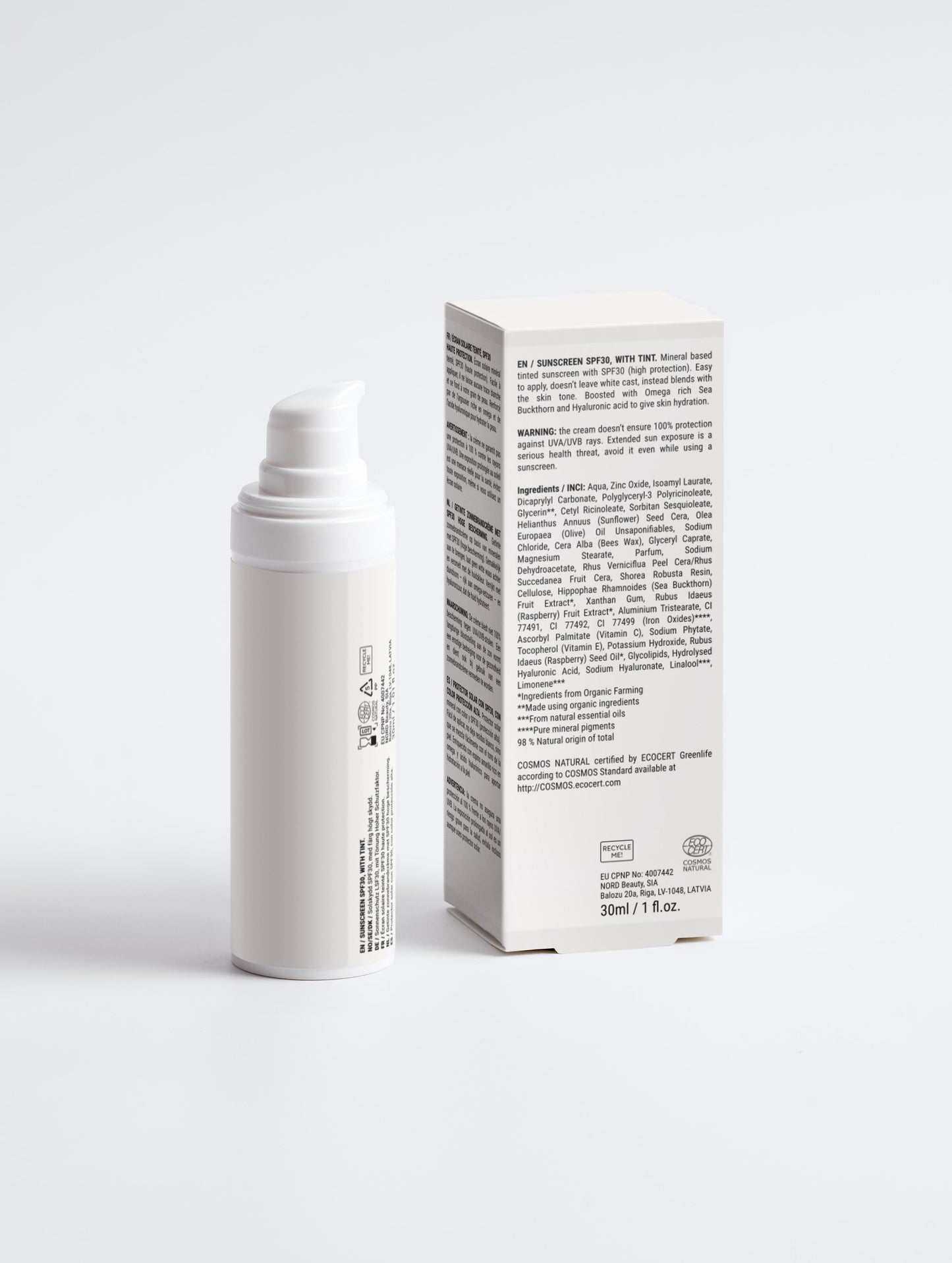 La crème solaire teintée SPF30