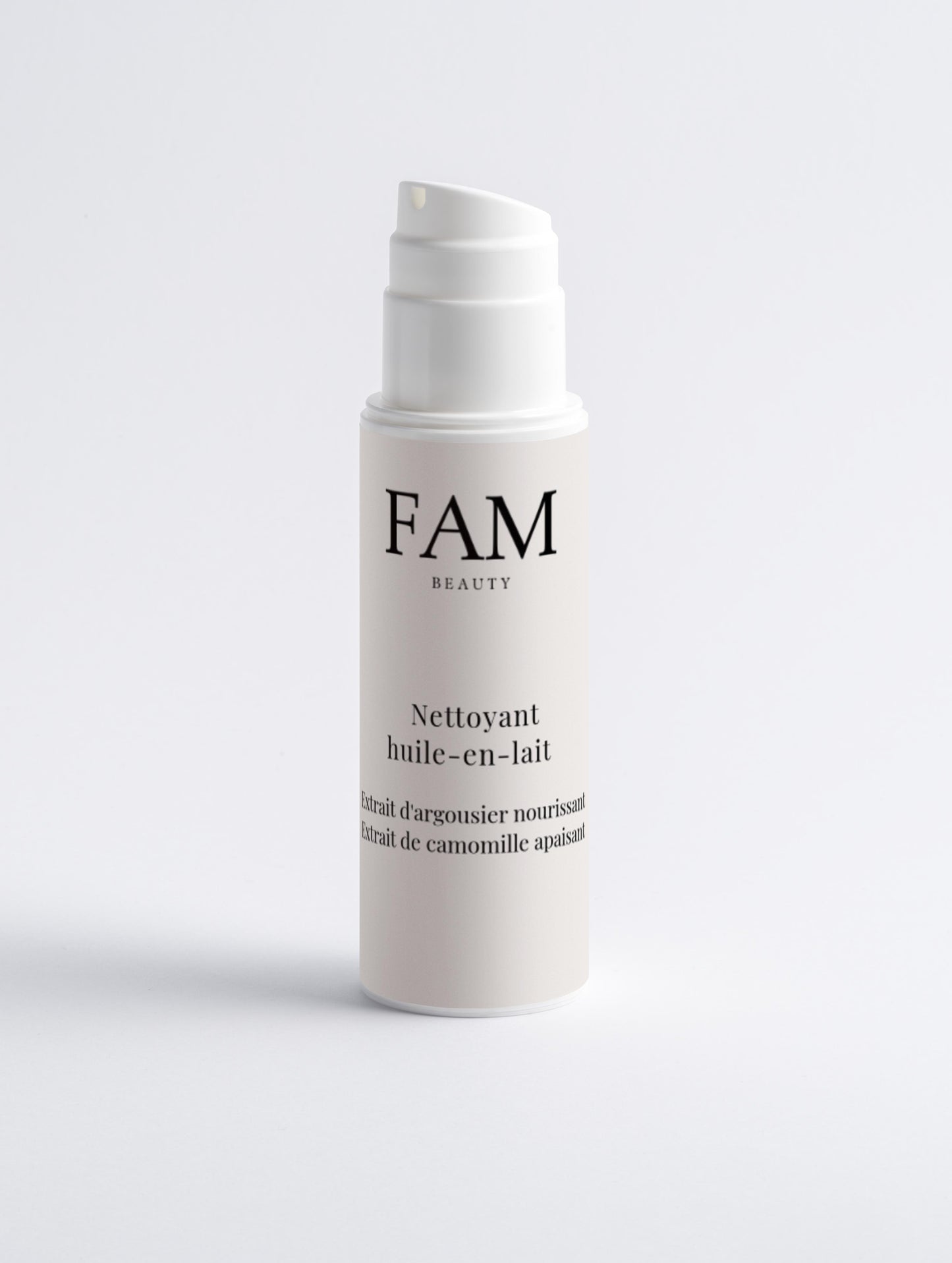 Le nettoyant huile-en-lait