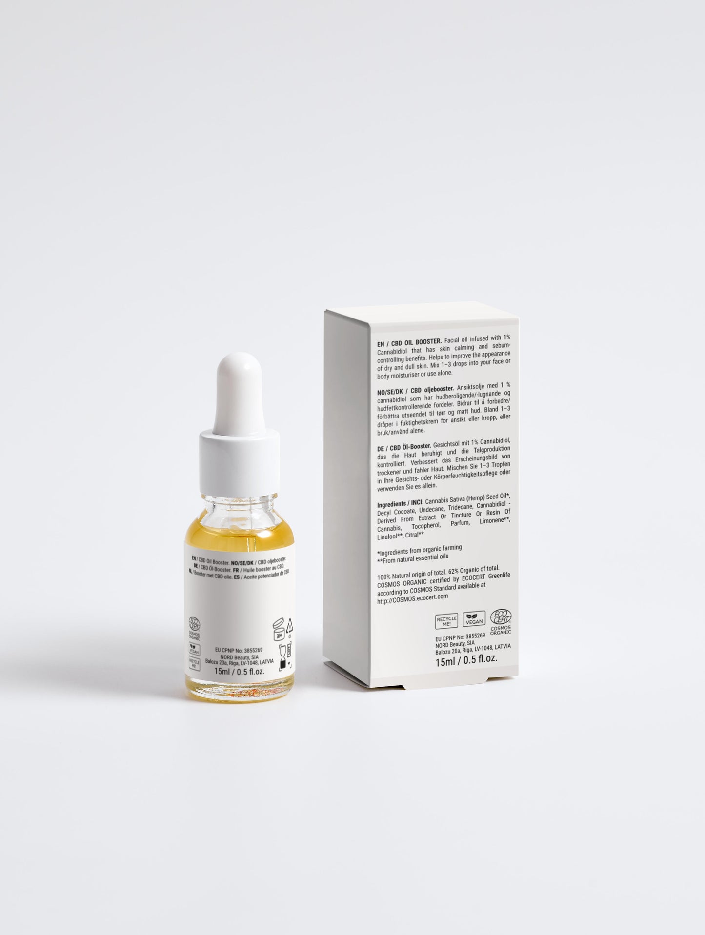 L'huile de chanvre apaisante visage