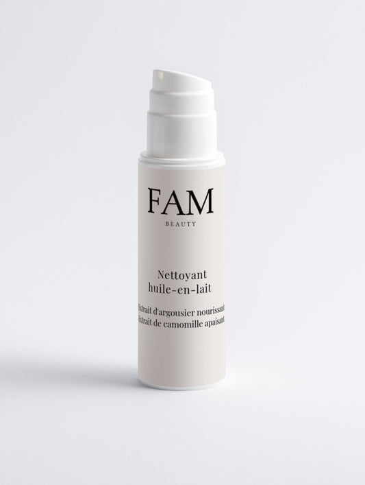 Le nettoyant huile-en-lait